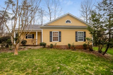 7027 Passeres Ct Charlotte, NC 28215